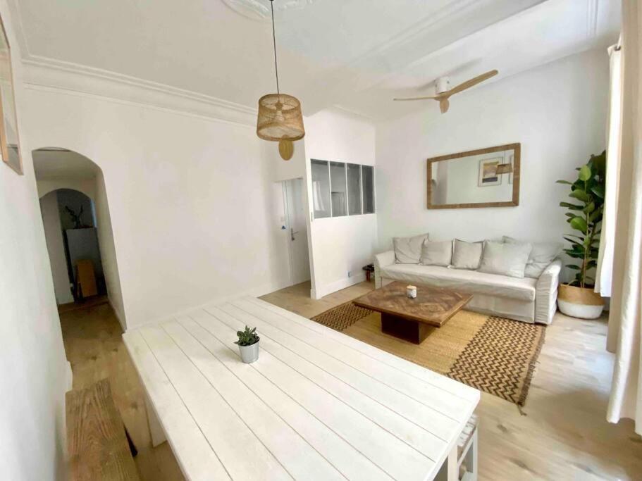 Charmant Appartement Plein Centre マルセイユ エクステリア 写真